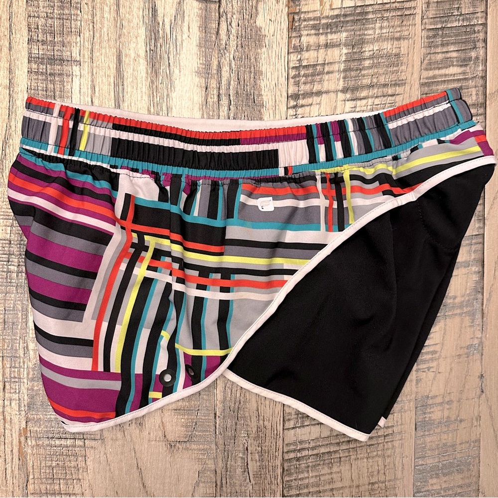 Fabletics Adrian Shorts - Picture 7 of 10